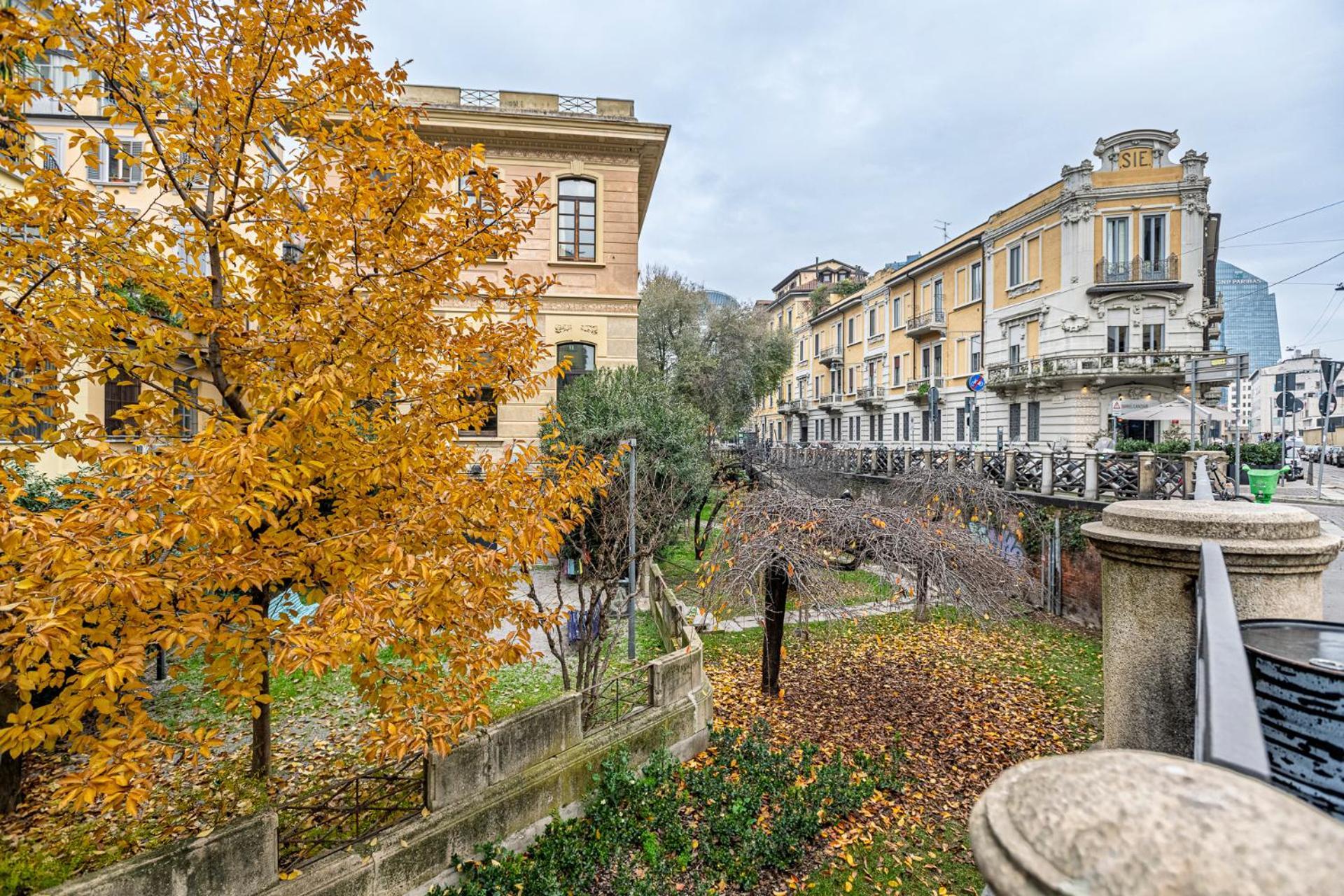 One Bedroom Apartment In Brera Милан Экстерьер фото